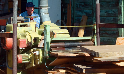 Processo di lavorazione legno